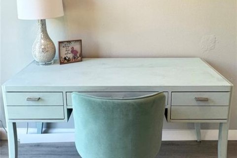 Townhouse in Largo, Florida 2 bedrooms, 111.95 sq.m. № 1909443 - photo 12