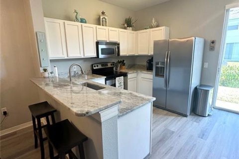 Townhouse in Largo, Florida 2 bedrooms, 111.95 sq.m. № 1909443 - photo 13