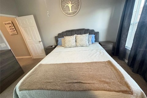 Townhouse in Largo, Florida 2 bedrooms, 111.95 sq.m. № 1909443 - photo 19