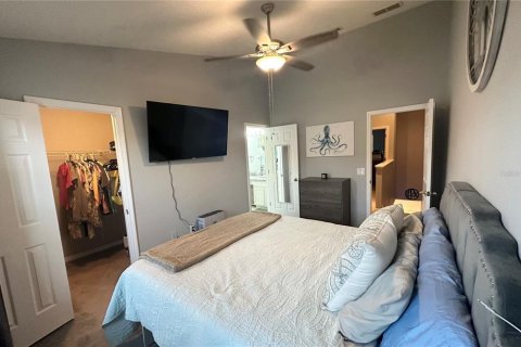 Townhouse in Largo, Florida 2 bedrooms, 111.95 sq.m. № 1909443 - photo 20