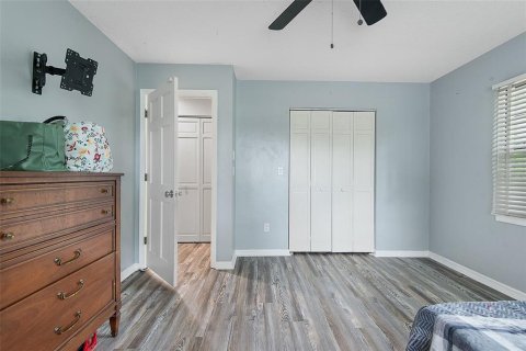 House in Palm Coast, Florida 7 bedrooms, 369.38 sq.m. № 2211240 - photo 11