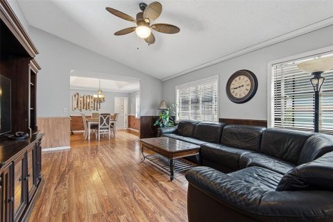 House in Palm Coast, Florida 7 bedrooms, 369.38 sq.m. № 2211240 - photo 29