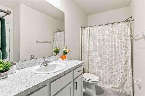 Touwnhouse à vendre à Wesley Chapel, Floride: 3 chambres, 163.32 m2 № 2430497 - photo 25