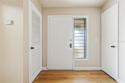 Villa ou maison à vendre à Tampa, Floride: 3 chambres, 120.87 m2 № 2143632 - photo 14