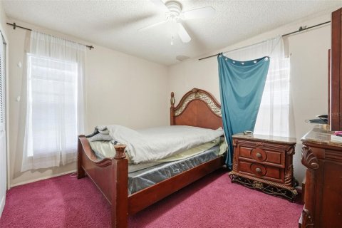 Villa ou maison à vendre à Tampa, Floride: 3 chambres, 120.87 m2 № 2143632 - photo 16