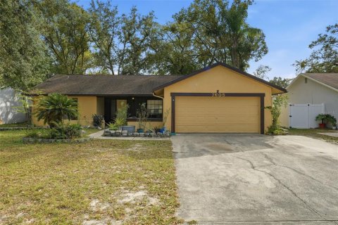 Villa ou maison à Tampa, Floride 3 chambres, 120.87 m2 № 2143632