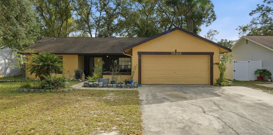 Villa ou maison à Tampa, Floride 3 chambres, 120.87 m2 № 2143632