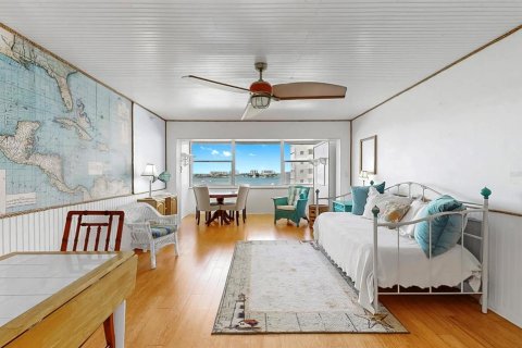 Copropriété à vendre à Saint Petersburg, Floride: 2 pièces, 49.24 m2 № 1898476 - photo 17