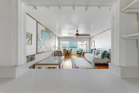 Copropriété à vendre à Saint Petersburg, Floride: 2 pièces, 49.24 m2 № 1898476 - photo 21
