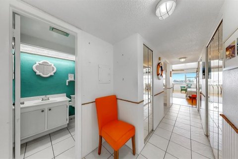 Copropriété à vendre à Saint Petersburg, Floride: 2 pièces, 49.24 m2 № 1898476 - photo 2