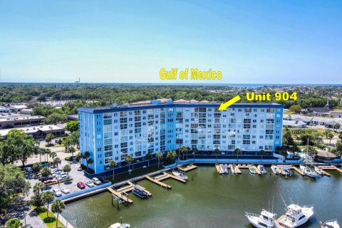 Condo in New Port Richey, Florida, 2 bedrooms  № 2109176