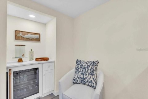 Condo in Longboat Key, Florida, 2 bedrooms № 2108380 - photo 15