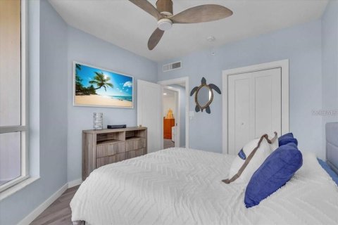 Condo in Longboat Key, Florida, 2 bedrooms № 2108380 - photo 22