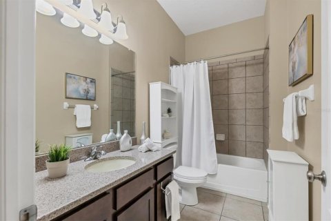 Villa ou maison à vendre à Palmetto, Floride: 4 chambres, 268.21 m2 № 2427492 - photo 10