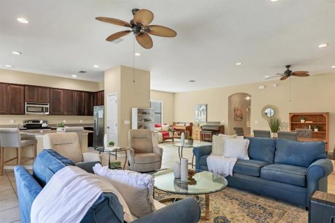 Villa ou maison à vendre à Palmetto, Floride: 4 chambres, 268.21 m2 № 2427492 - photo 2
