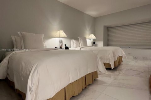 Купить кондоминиум в Майами, Флорида 2 спальни, 167.32м2, № 2035644 - фото 27