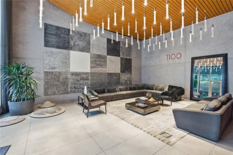 Condominio en venta en Miami, Florida, 1 dormitorio, 81.48 m2 № 2035917 - foto 4