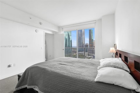 Condominio en venta en Miami, Florida, 1 dormitorio, 81.48 m2 № 2035917 - foto 18