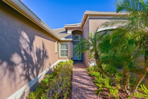 Villa ou maison à louer à Wimauma, Floride: 3 chambres, 163.88 m2 № 2425953 - photo 6