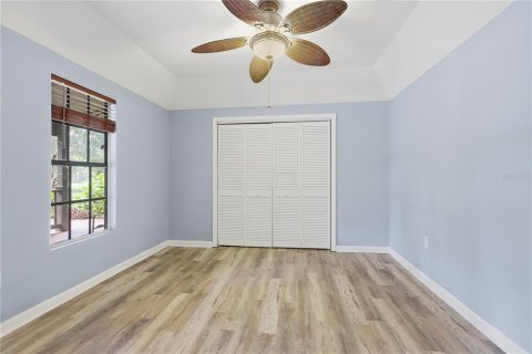 House in Lake Helen, Florida 4 bedrooms, 276.48 sq.m. № 2398854 - photo 7