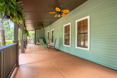 House in Lake Helen, Florida 4 bedrooms, 276.48 sq.m. № 2398854 - photo 18