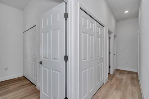House in Ocala, Florida 4 bedrooms, 168.71 sq.m. № 2420219 - photo 23