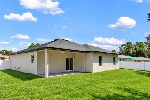 House in Ocala, Florida 4 bedrooms, 168.71 sq.m. № 2420219 - photo 3