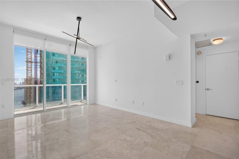 Copropriété à louer à Miami, Floride: 3 chambres, 131.83 m2 № 2319399 - photo 25