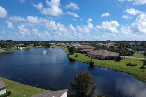 Condo à St. Lucie, Floride, 2 chambres  № 2401878
