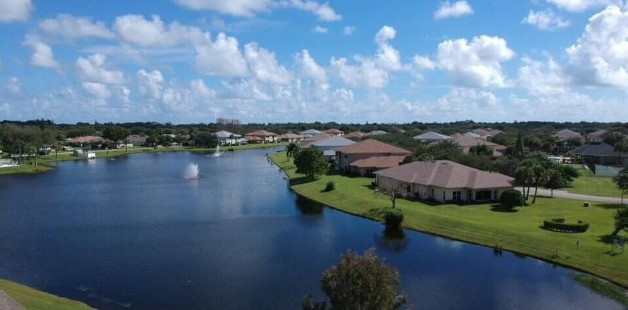 Condo à St. Lucie, Floride, 2 chambres  № 2401878