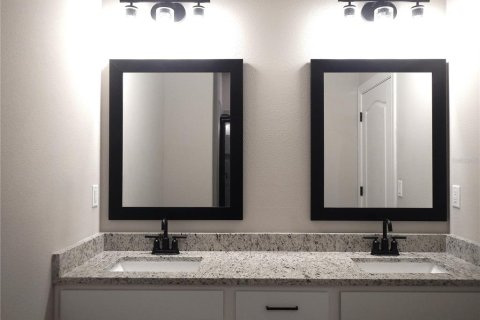 Villa ou maison à vendre à Kissimmee, Floride: 3 chambres, 145.86 m2 № 2205479 - photo 23