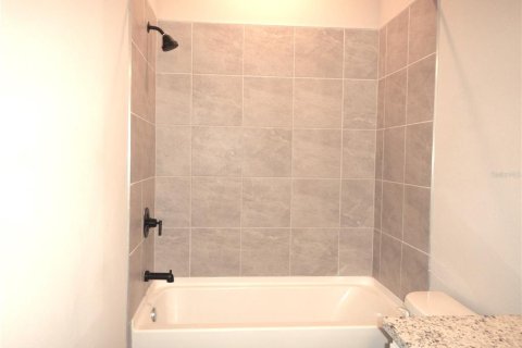 Villa ou maison à vendre à Kissimmee, Floride: 3 chambres, 145.86 m2 № 2205479 - photo 5