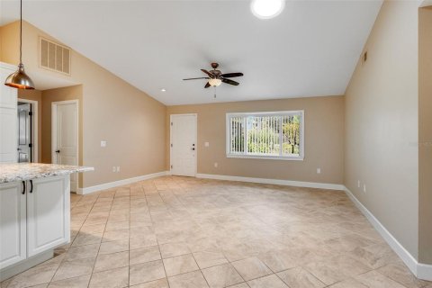 Villa ou maison à vendre à Cocoa, Floride: 3 chambres, 124.12 m2 № 1900961 - photo 6