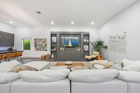Villa ou maison à vendre à West Palm Beach, Floride: 5 chambres, 601.36 m2 № 2247803 - photo 19