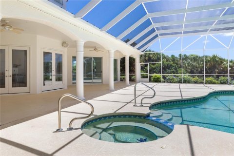 Villa ou maison à vendre à Palm Coast, Floride: 4 chambres, 434.78 m2 № 2197664 - photo 3