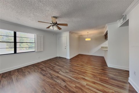 Appartement à louer à Tampa, Floride: 2 chambres, 79.62 m2 № 2396487 - photo 4