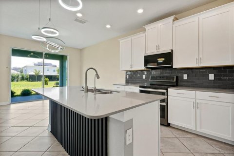 Villa ou maison à vendre à Orlando, Floride: 5 chambres, 312.06 m2 № 2217642 - photo 14