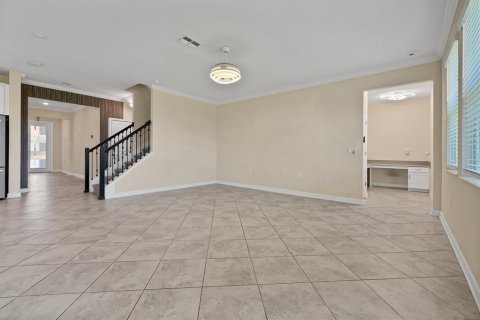 Villa ou maison à vendre à Orlando, Floride: 5 chambres, 312.06 m2 № 2217642 - photo 8