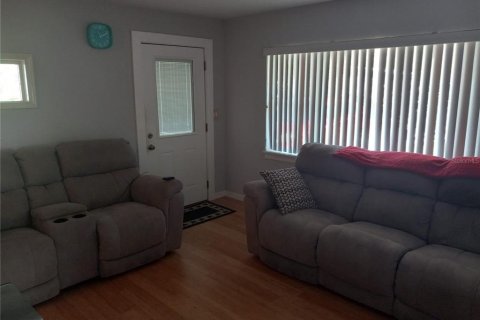 Casa en alquiler en Saint Petersburg, Florida, 2 dormitorios, 87.98 m2 № 1817275 - foto 7