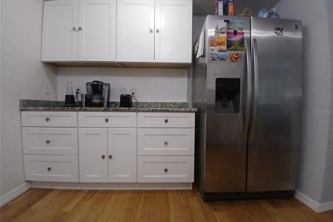 Casa en alquiler en Saint Petersburg, Florida, 2 dormitorios, 87.98 m2 № 1817275 - foto 11