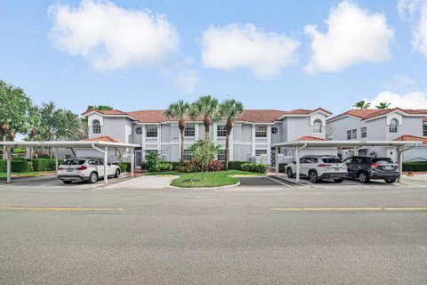 Condo in Boynton Beach, Florida, 2 bedrooms  № 2246159