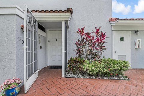 Condo in Boynton Beach, Florida, 2 bedrooms № 2246159 - photo 3