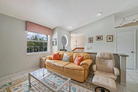 Condo in Boynton Beach, Florida, 2 bedrooms № 2246159 - photo 26