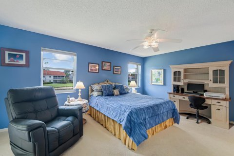 Condo in Boynton Beach, Florida, 2 bedrooms № 2246159 - photo 28