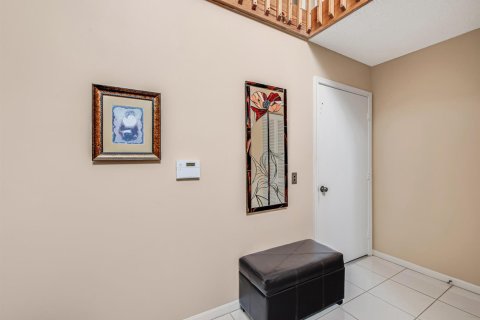 Condo in Boynton Beach, Florida, 2 bedrooms № 2246159 - photo 5