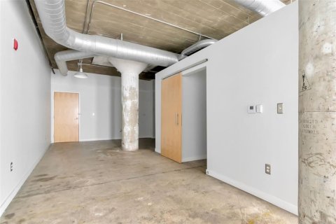 Copropriété à louer à Tampa, Floride: 1 chambre, 102.84 m2 № 1918412 - photo 15