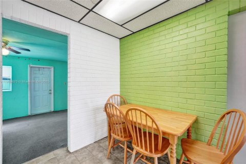 Купить виллу или дом в Холливуд, Флорида 3 спальни, № 1965483 - фото 24