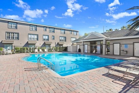 Townhouse in Brandon, Florida 3 bedrooms, 178.09 sq.m. № 1527531 - photo 29