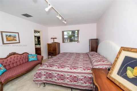 Купить виллу или дом в Катлер-Бей, Флорида 4 спальни, 212.75м2, № 2008987 - фото 26