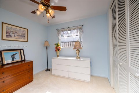 Купить виллу или дом в Катлер-Бей, Флорида 4 спальни, 212.75м2, № 2008987 - фото 23